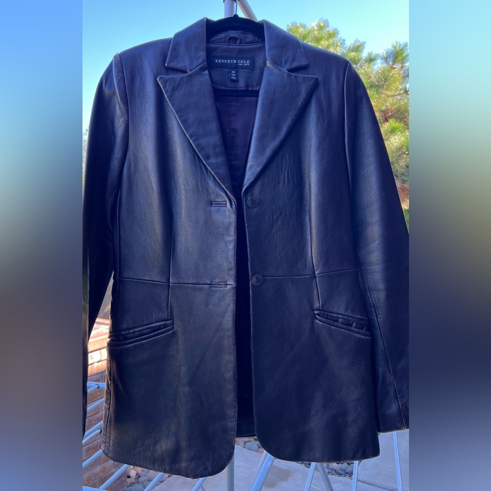 Kenneth Cole Women’s Brown Leather coat size XS